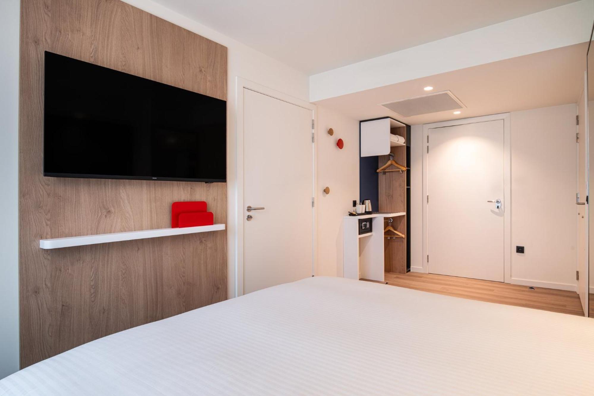 Holiday Inn Express & Suites Ghent By Ihg Экстерьер фото
