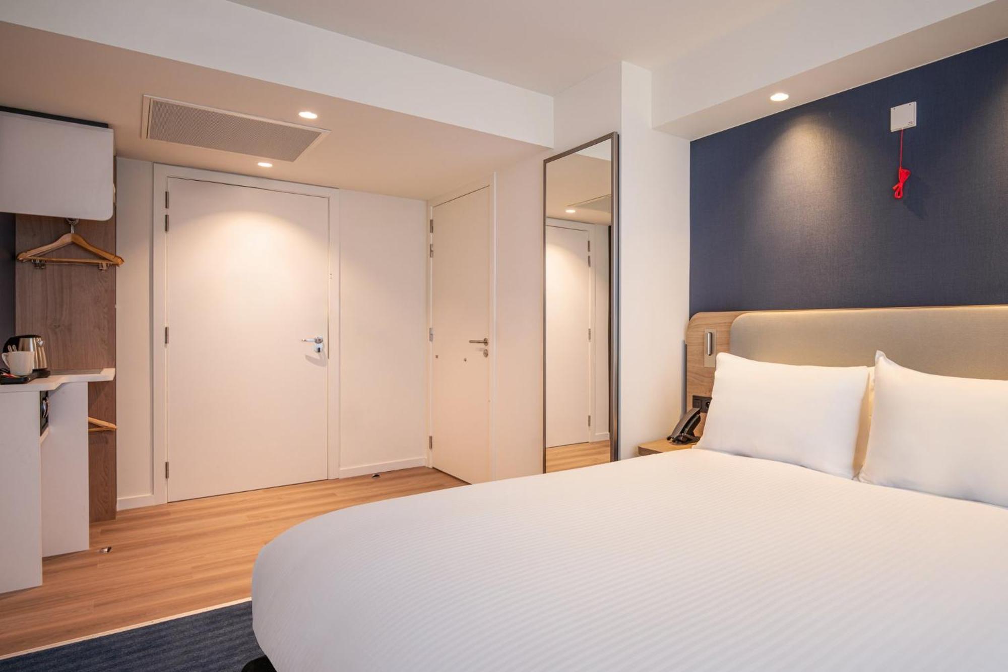 Holiday Inn Express & Suites Ghent By Ihg Экстерьер фото