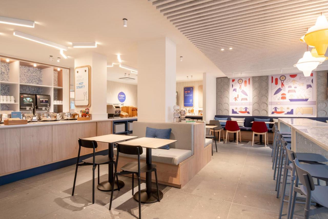 Holiday Inn Express & Suites Ghent By Ihg Экстерьер фото